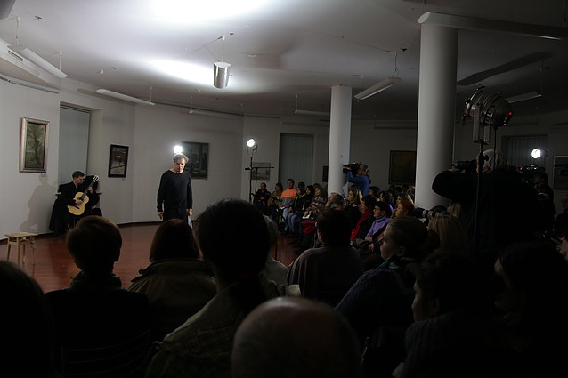 06.11.2014 Вечір пам’яті В. Стуса – моновистава Петра Миронова. "Чорний птах з білою відзнакою смерті".