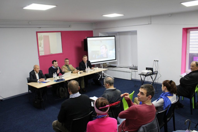 Дискусія «Нові контексти старих ідей: про націоналізми в Україні та Європі» За участі: Олександра Зайцева, Михайла Мінакова, Василя Расевича, Сергія Наумова. Модератор – Володимир Склокін