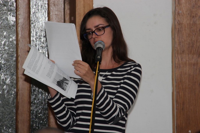 Вечір захопливих історій про поетів «Тур футуристів Донбасом». Куратор літературної програми Любов Якимчук.